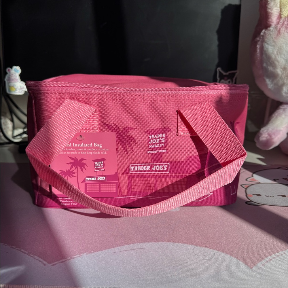 Trader Joe’s Valentine’s Mini Pink Insulated Tote Bag BRAND NEW